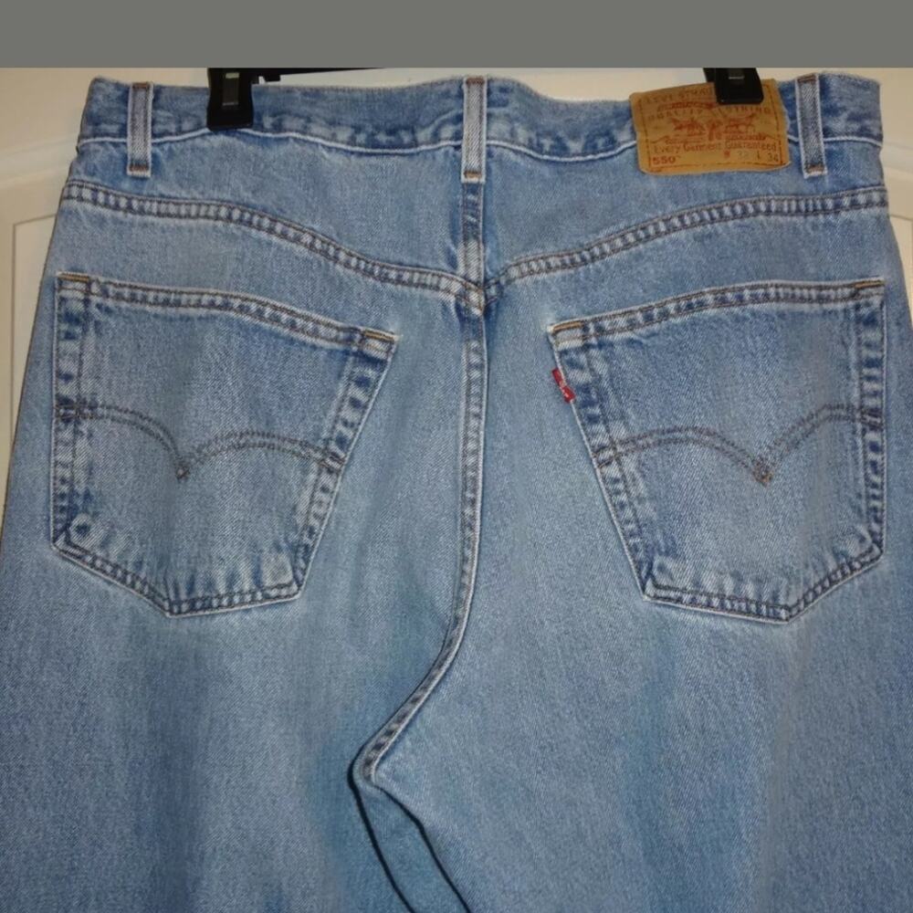 Vintage Levi's red tab 550 men's jeans relaxed fit Size 38x34